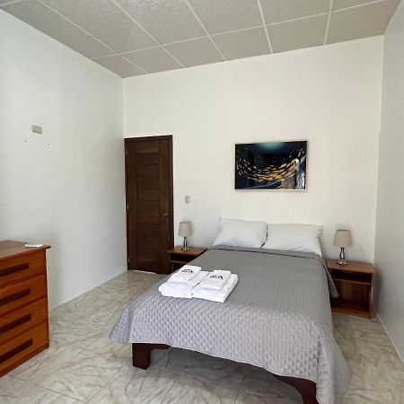 Apartahotel Casa Soleil Puerto Villamil Εξωτερικό φωτογραφία