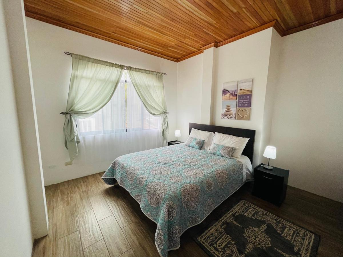 Apartahotel Casa Soleil Puerto Villamil Εξωτερικό φωτογραφία