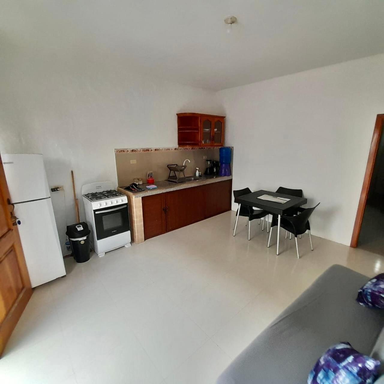 Apartahotel Casa Soleil Puerto Villamil Δωμάτιο φωτογραφία